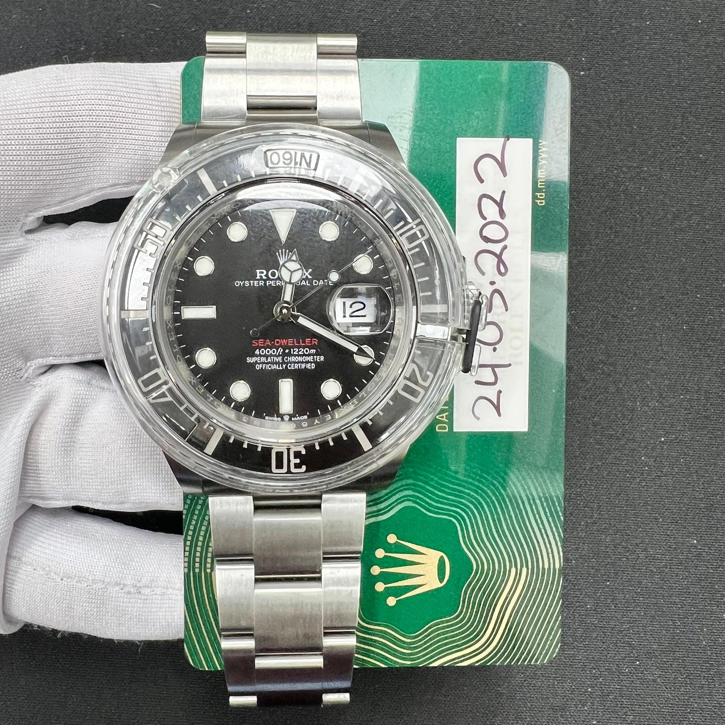 Pre-Owned Rolex SEA DWELLER 126600