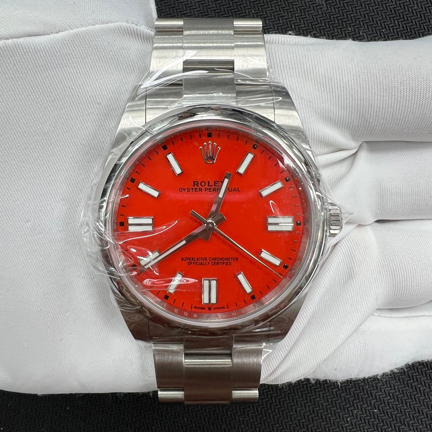 Rolex OYSTER PERPETUAL 124300