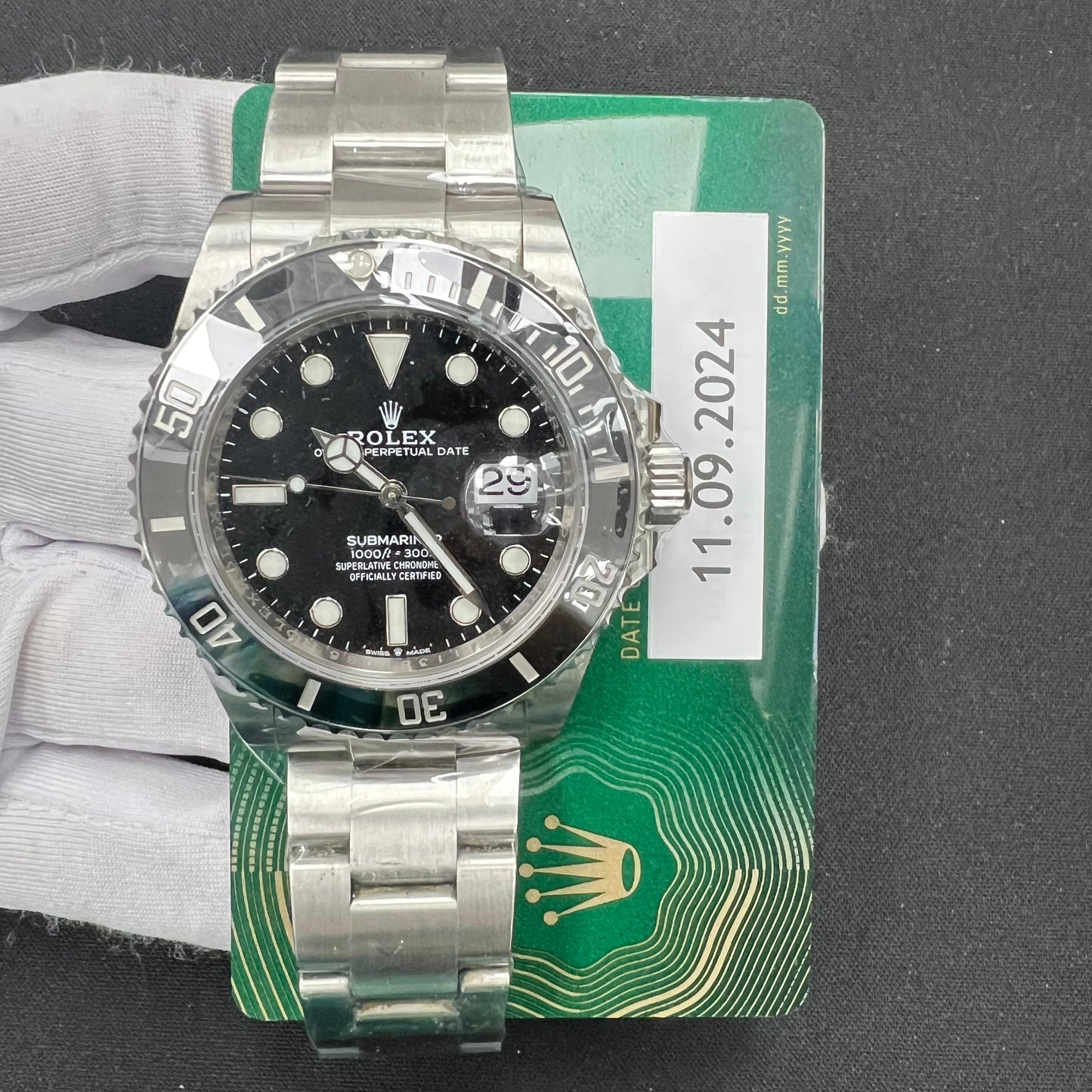 Pre-Owned Rolex SUBMARINER DATE 126610LN