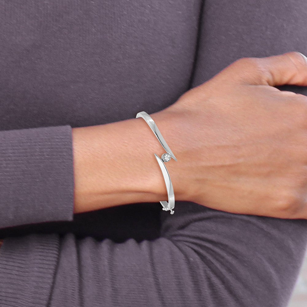 14k White Gold Complete 1/4 carat AAA Diamond Hinged Oval Bangle Bracelet - View 3
