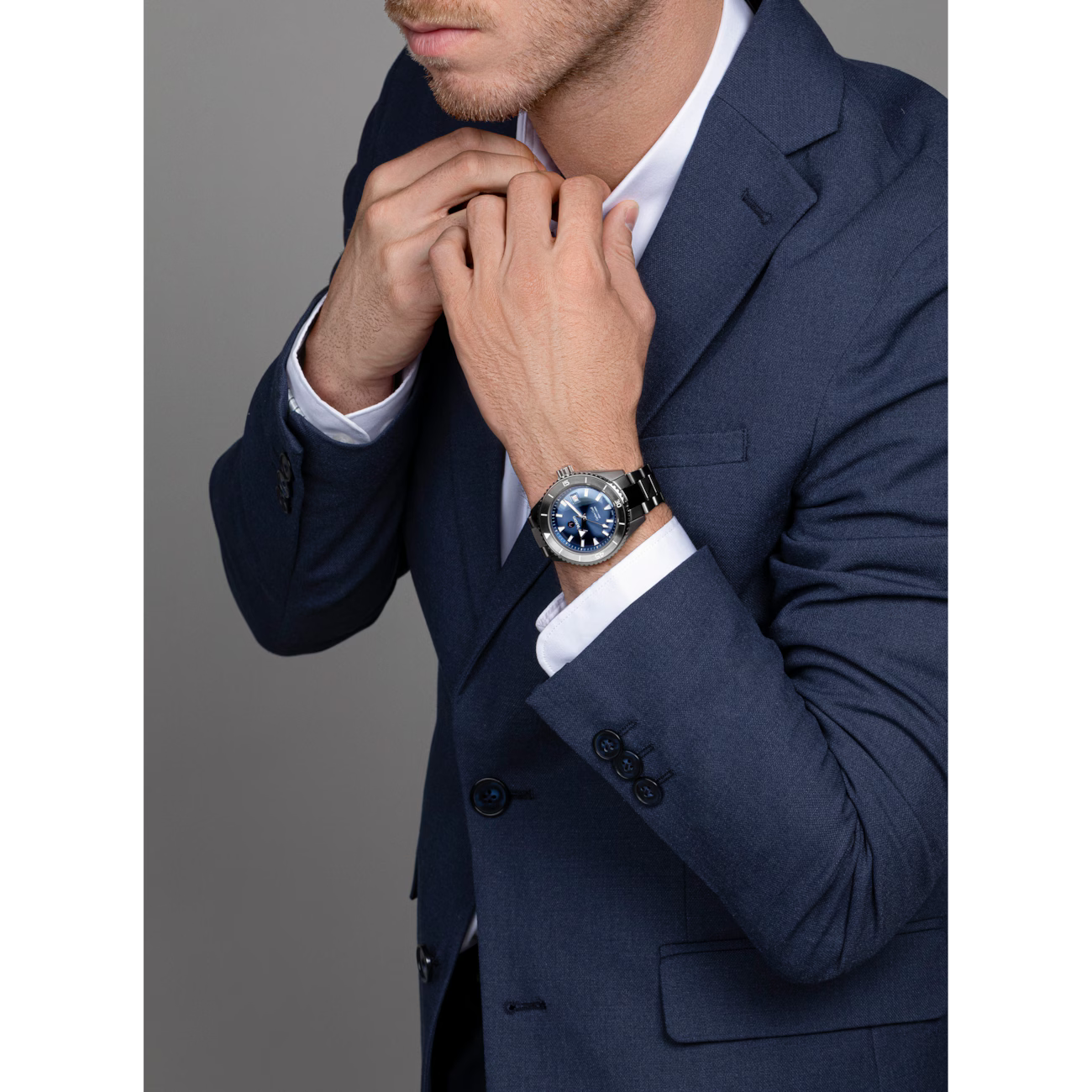 Rado Captain Cook Blue Ceramic Titanium Automatic Watch 43 mm