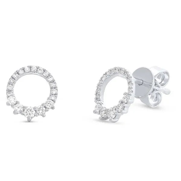 Shy Creation Small Hoop Earrings in 14K White Gold with Round Brilliant Diamonds.