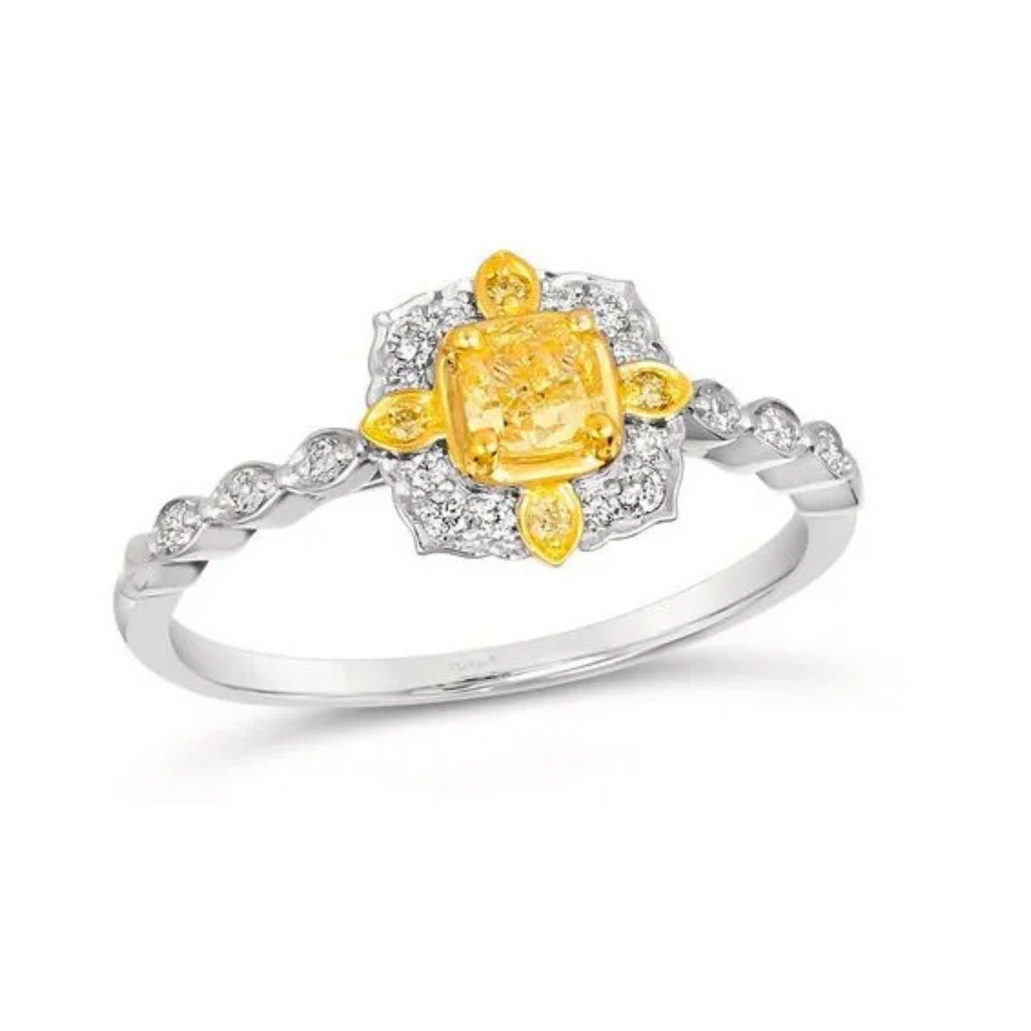Le Vian Fancy Light Yellow and Vanilla Diamond Ring 0.38ct