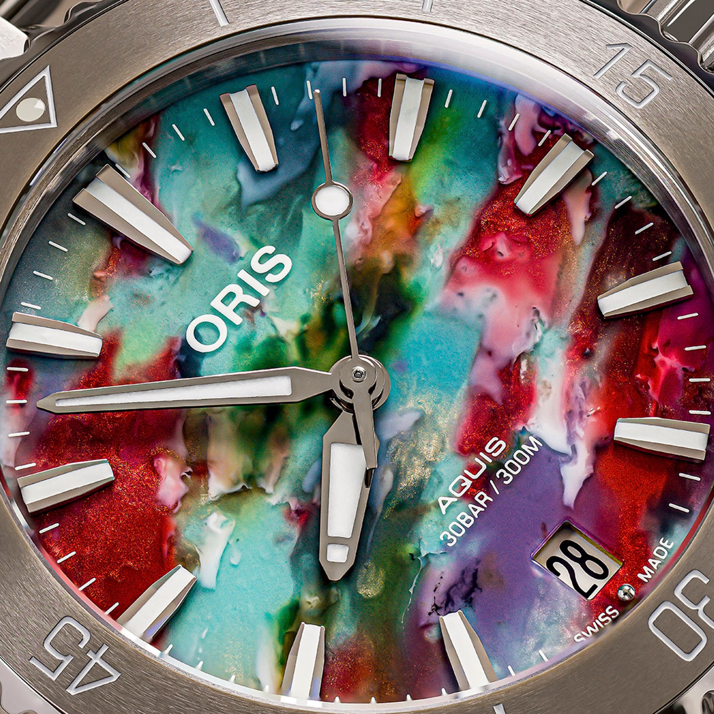 Oris Aquis Date Stainless Steel  Multicoloured Dial Automatic Watch 36.5 mm