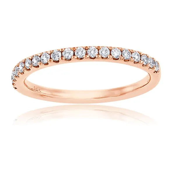 This gold 14K Rose' Gold rose wedding band features a pavé style with a pavé setting. The design is accented with diamonds totaling about 0.013 carats.