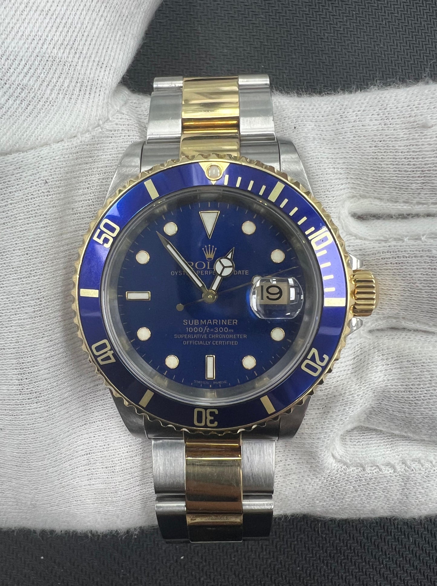ROLEX SUBMARINER DATE - View 1