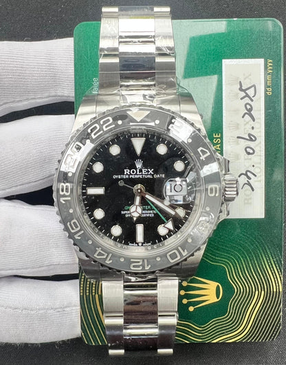 Pre-Owned Rolex GMT MASTER II 126710GRNR