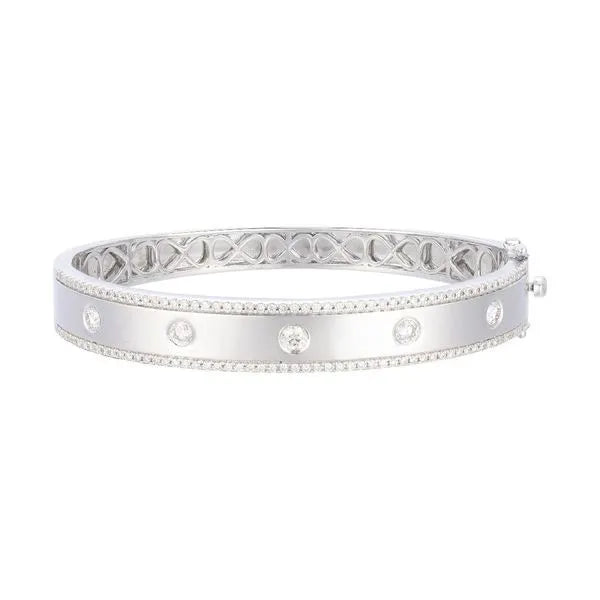 Le Vian Bracelet featuring Diamonds. This piece offers total weight 1.17 ct.