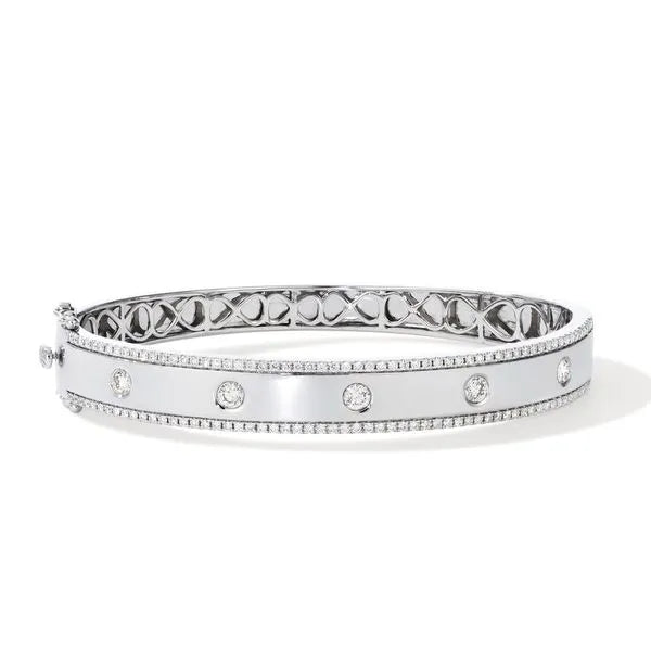 Le Vian Bracelet featuring Diamonds. This piece offers total weight 1.20 ct.