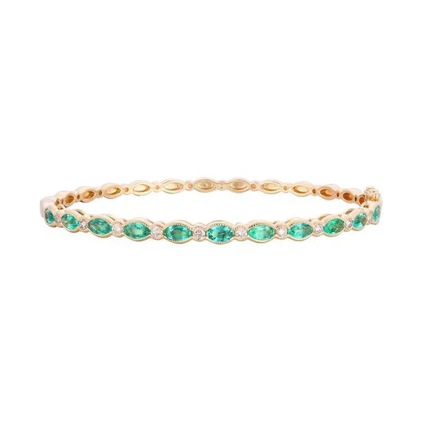 Le Vian Bracelet featuring Emeralds, Diamonds. This piece offers total weight 2.00 ct.