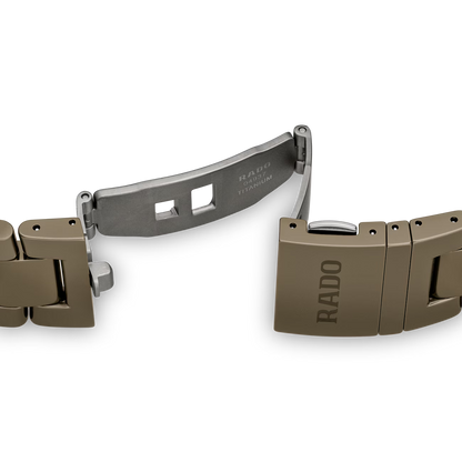 Rado Captain Cook Olive Green Ceramic Titanium Automatic Watch 43 mm