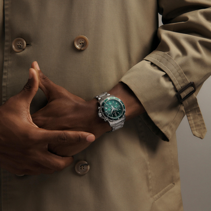 Movado Series 800 Chronograph Diver Stainless Steel Green Dial Watch 42mm