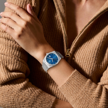 Movado Bold Quest Stainless Steel Blue Dial 40mm