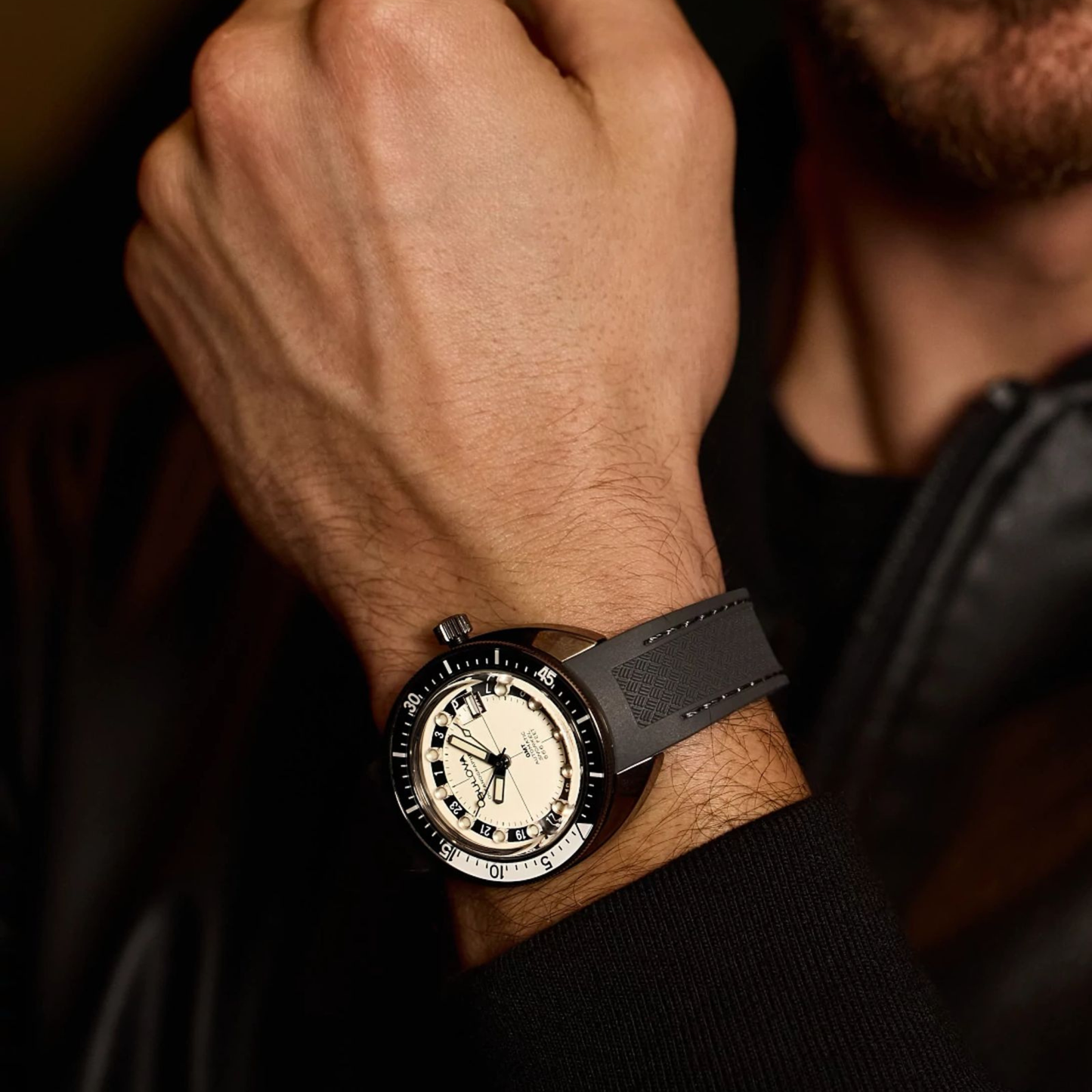 Bulova Oceanographer GMT Gray Stainless Steel White Dial Automatic Watch 41 mm